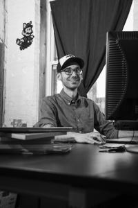 Greg Pizzoli by Karen Kirchhoff.